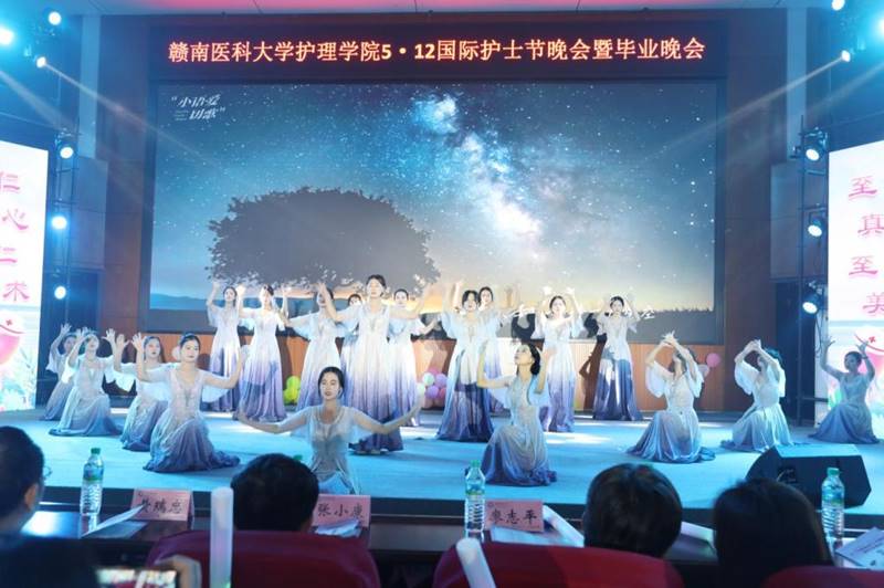 https://www.gmu.cn/__local/4/03/87/E2E8376C9DF79B9F3033804B020_EDC4F305_180FB.png
